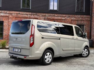 Ford Tourneo Custom Long family 2.0 125kW