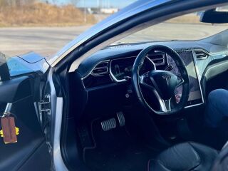 Tesla Model S 350 kw