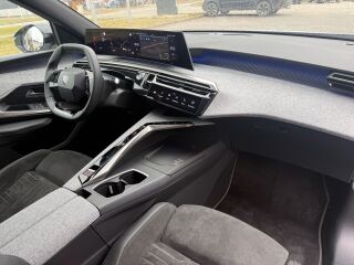 Peugeot 5008 GT 1.2 Hybrid 100kW