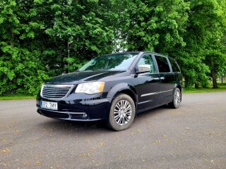 Chrysler Town & Country 3.6 211кВ