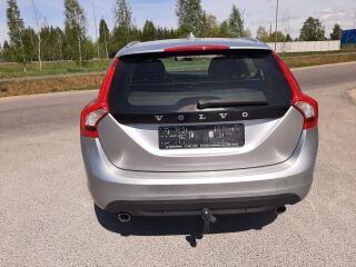 Volvo V60 OCEAN RACE AWD 2.4 151kW