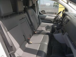 Toyota ProAce Panel Van Long Professional Plus 2.0 106kW