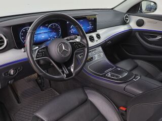 Mercedes-Benz E 300 de 4Matic AMG 2.0 143kW