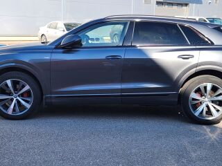 Audi Q8 S-line 3.0 210kW