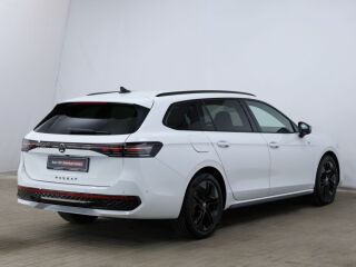 Volkswagen Passat R-Line 4Motion 2.0 142kW