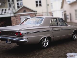 Dodge Dart 3.7 R6 82kW