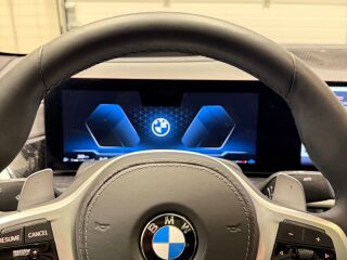 BMW X6 xDrive30d MHEV M-Sportpakett 3.0 D 210кВ