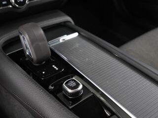 Volvo V90 Cross Country B4 Mild Hybrid 2.0 145kW