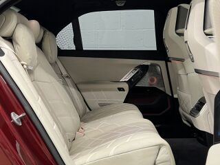 BMW i7 xDrive60 135kW