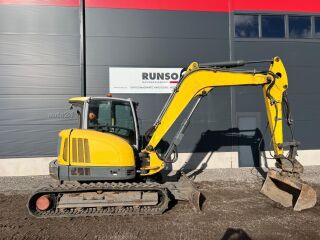 Neuson EZ 80 PERKINS 36кВ