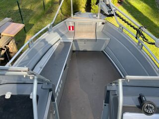 Buster Buster X+haagis RESPO+MotorGuide+aku24v+akulaadija 52kW