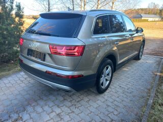 Audi Q7 Quattro 3.0 200kW