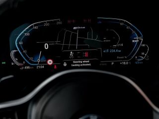 BMW 330 e M-Sport Individual 2.0 215кВ