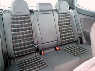 Volkswagen Golf GTI ATM 2.0 147kW