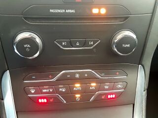 Ford S-MAX Titanium 7s 2.0 ECOBLUE 110kW