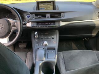 Lexus CT 200h hübriid 1.8 73kW
