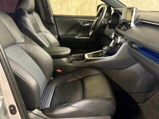 Toyota RAV4 Style + FL 2.5 131kW
