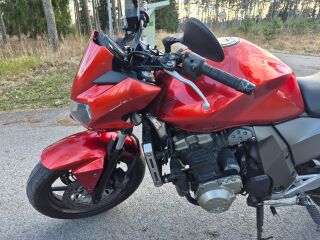 Kawasaki Z 750 R4 81kW