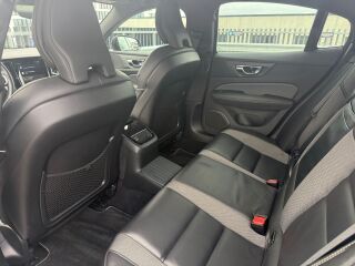 Volvo S60 R-Design T8 AWD Plugin Hybrid MY20 2.0 223kW