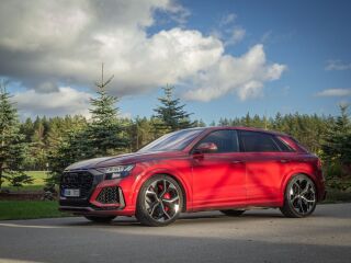 Audi RS Q8 4.0 441кВ