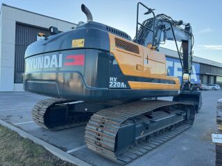 Hyundai HX220AL 129kW