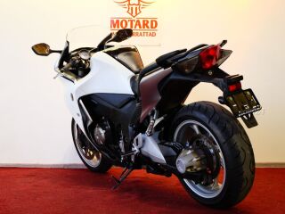 Honda VFR 1200 V4 127кВ