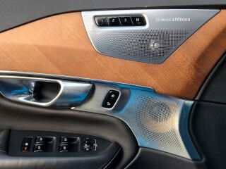 Volvo XC90 T8 Inscription Recharge Twin Engine Plug-In-H 2.0 T8 Recharge Twin Engine Plug-In-Hybrid 235kW
