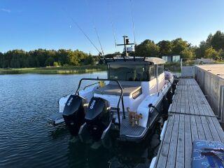Axopar 37 Cabin + 2 x Mercury 300 hj V8 4.6 V8