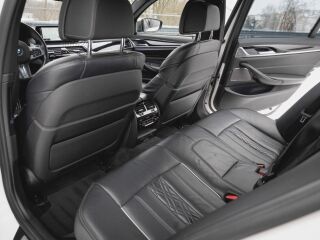 BMW M550 3.0 R6 294kW