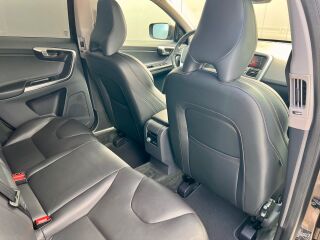Volvo XC60 AWD Summum Polar+ 2.4 D4 140kW