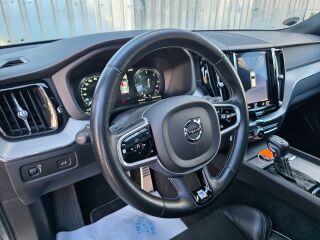 Volvo XC60 AWD R-Design FuIl Options Osmium Grey 2.0 140kW