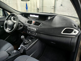 Renault Grand Scenic 1.9 96kW