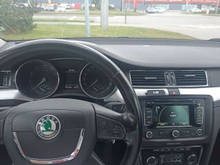 Skoda Superb 1.8 118кВ