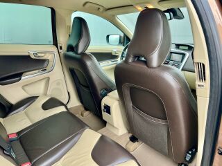 Volvo XC60 AWD Summum 2.4 D5 136kW