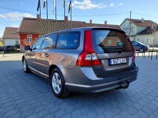 Volvo V70 2.4 136kW