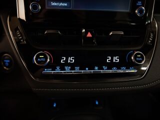 Toyota Corolla HYBRID ACTIVE E-CVT 1.8 Hybrid 72кВ