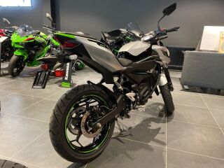 Kawasaki Z e-1 5kW