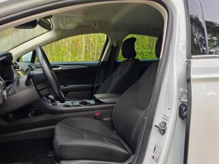 Ford Mondeo Facelift/Business Edition Hybrid 2.0 103kW