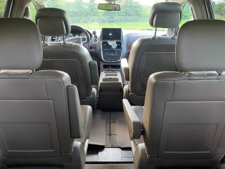 Chrysler Town & Country 3.6 211кВ