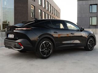 Peugeot 408 GT FULLOption 1.6 140kW