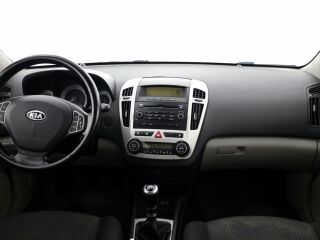 Kia Ceed Elegance 1.6 90kW