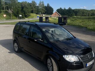 Volkswagen Touran 1.9 R4 TDI 77кВ