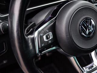 Volkswagen Tiguan R-Line 2.0 TSI 169kW