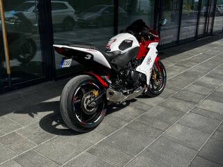 Honda CBR 600 F R4 75кВ