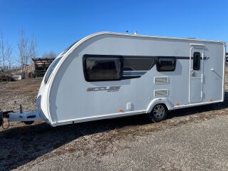 Swift Sterling Eccles Sport 524 Aku Mover