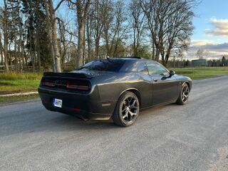 Dodge Challenger 5.7 280kW
