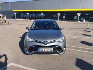 Toyota Avensis 2.0 105kW