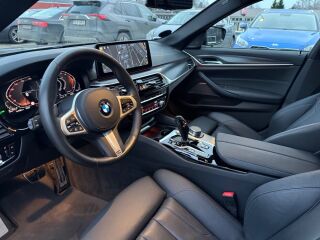 BMW 530 Xdrive M-pakett Facelift 3.0 210kW