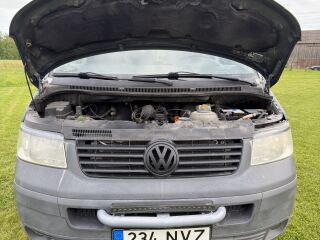 Volkswagen Transporter 2.5 128kW