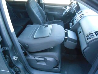 Volkswagen Touran Comfortline 1.6 TDI 77кВ